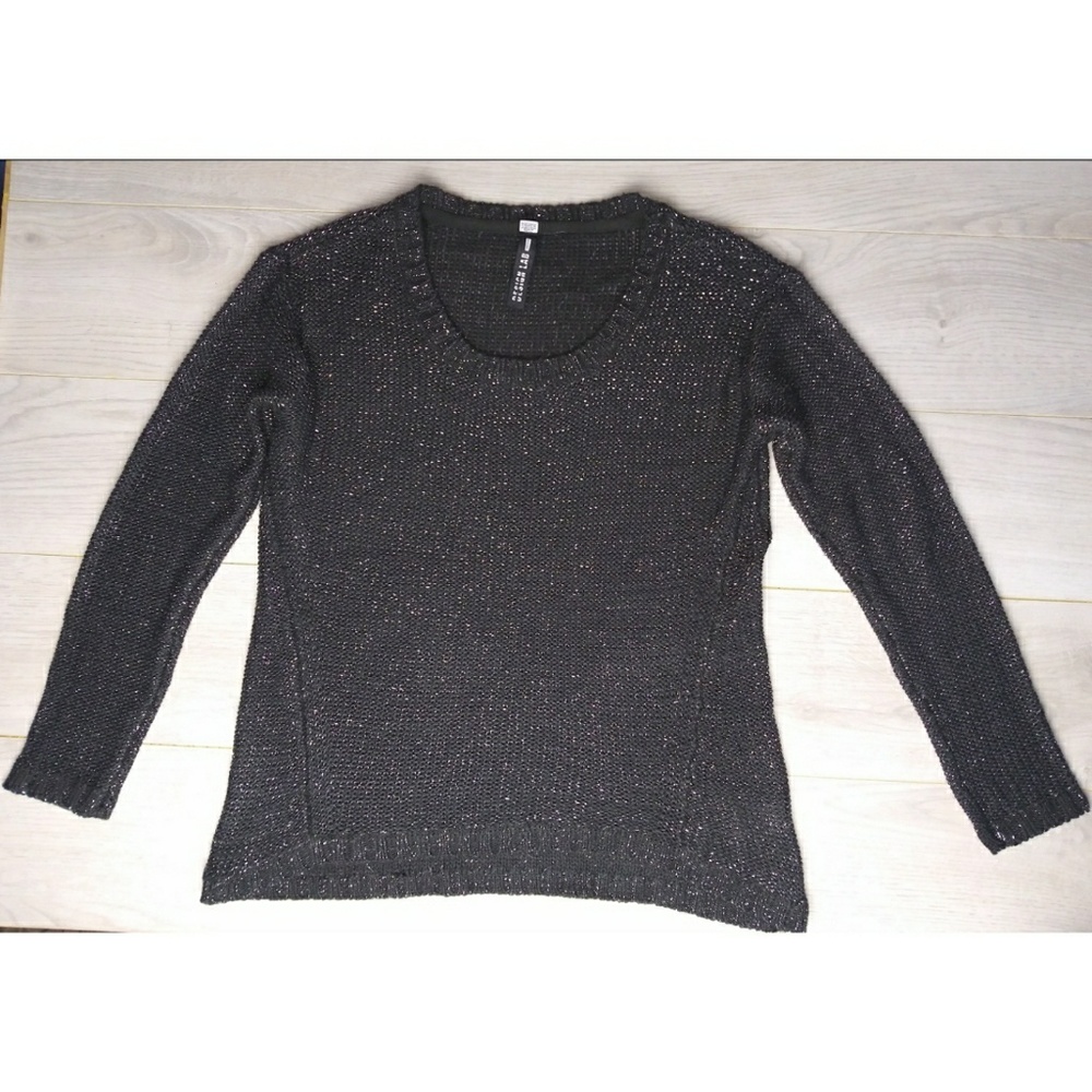 Design Lab Lord & Taylor Black & Silve Sweater XS